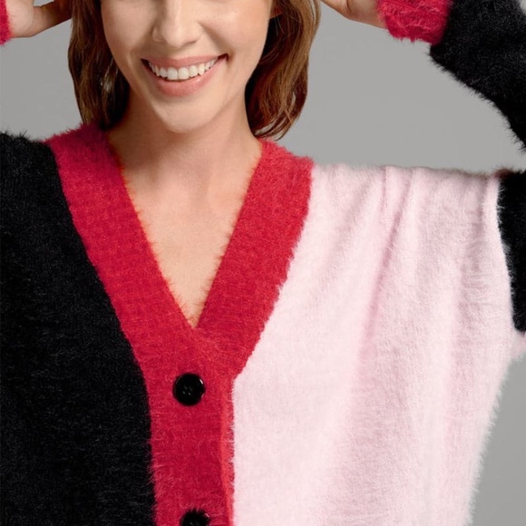 Modcloth Black Friday "Just For Contrast" Cardigan Size S in Pink, Red and Black - Picture 2 of 10